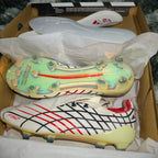 F50 Spider / Cordones Cubiertos Estilo Araña / Suela Reflectiva / Gama PRO (Suela FG)